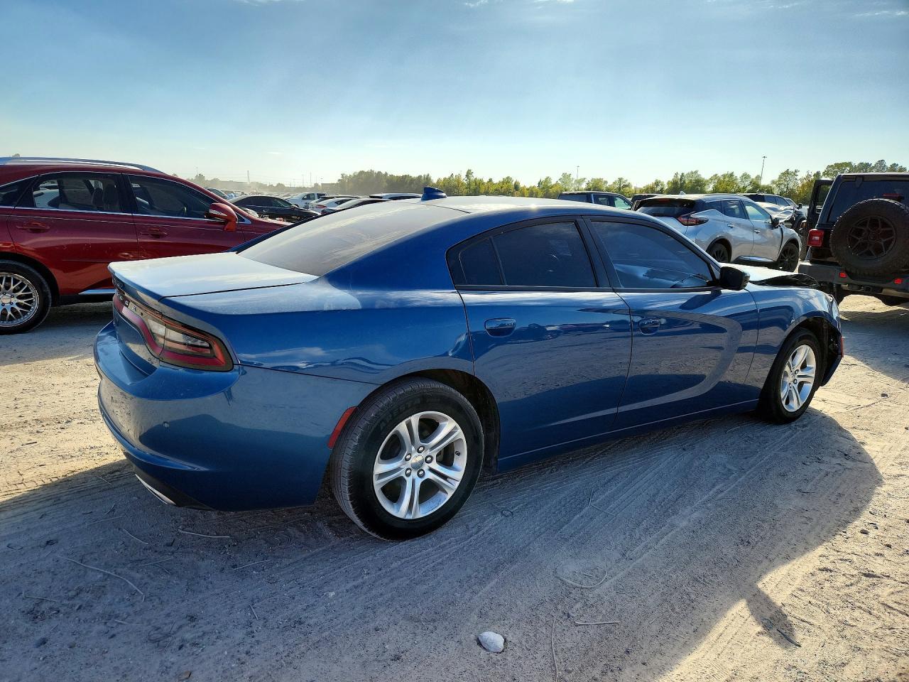 2023 Dodge Charger Sxt - Фото 3