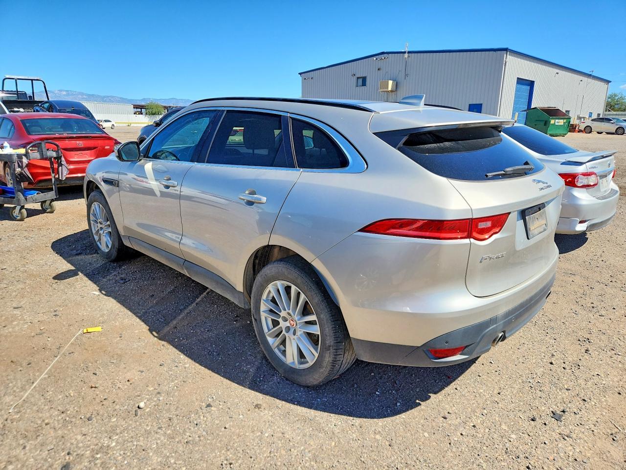 2017 Jaguar F-Pace Prestige - Image 2