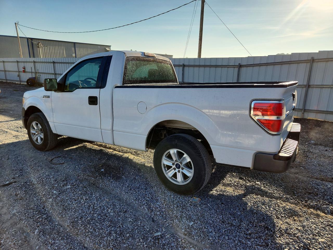 2012 Ford F150 - Фото 2