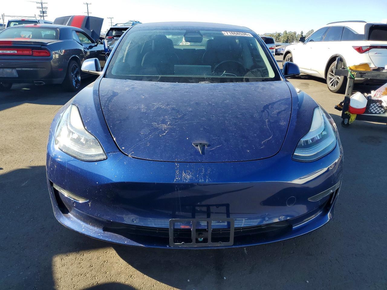 2018 Tesla Model 3 - Image 5