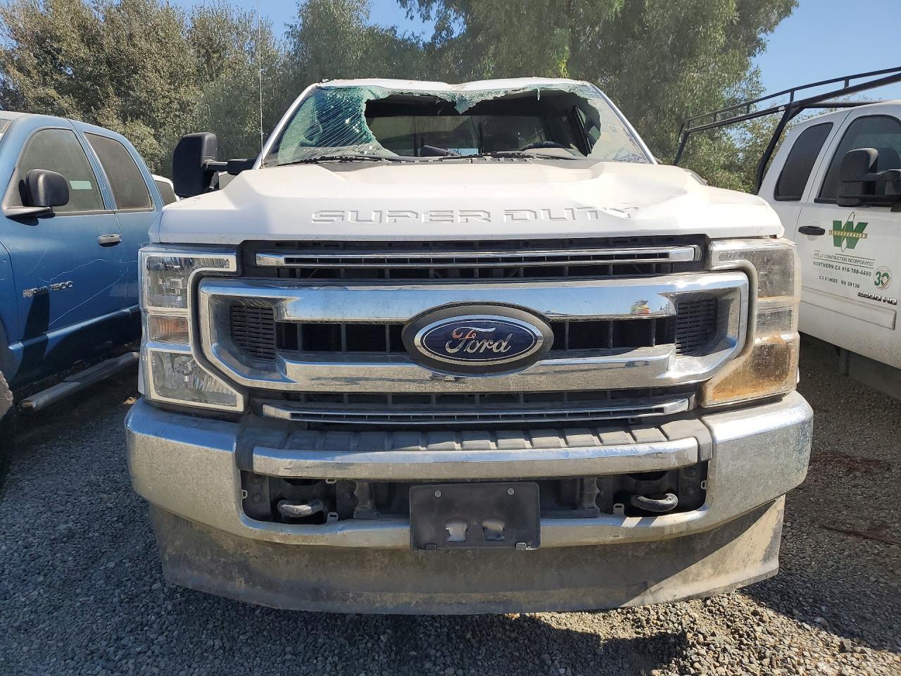 2020 Ford F250 Super Duty - Image 5