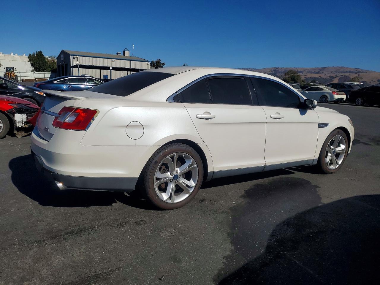 2010 Ford Taurus Sho - Фото 3