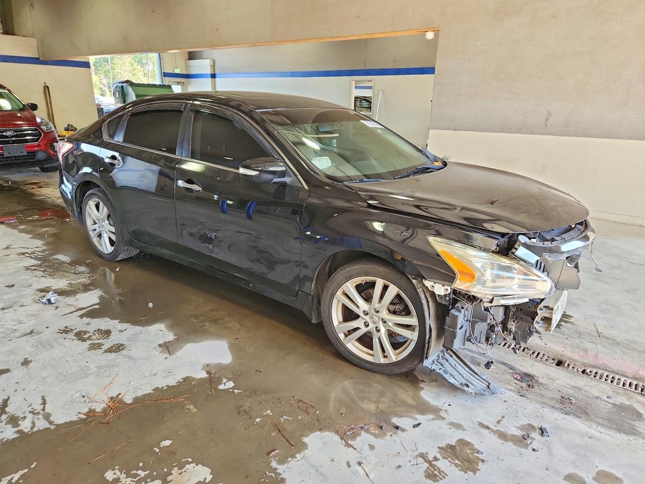 2013 Nissan Altima 3.5 S - Image 4