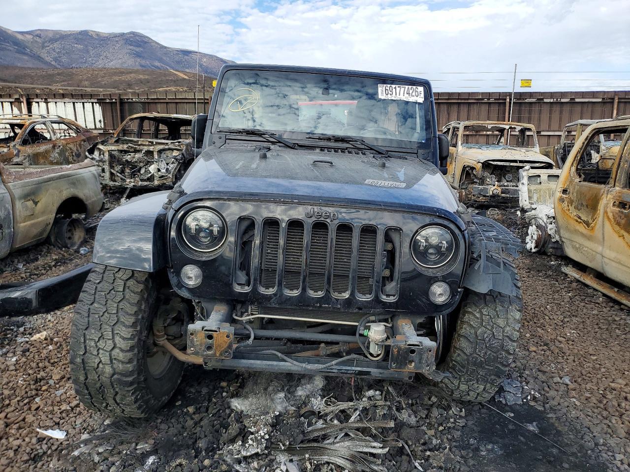 2014 Jeep Wrangler Unlimited Sahara - Фото 5