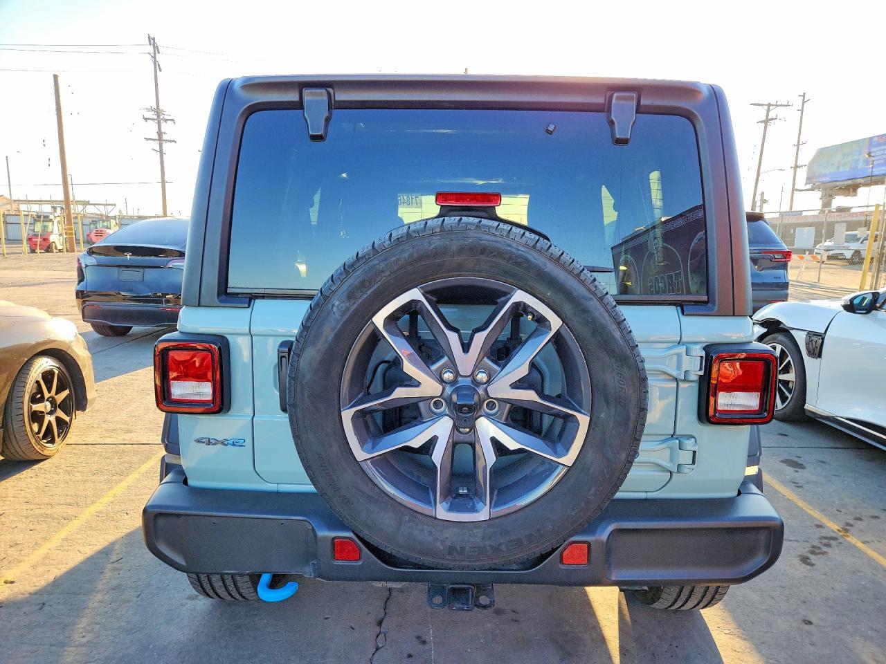 2024 Jeep Wrangler 4Xe - Image 6