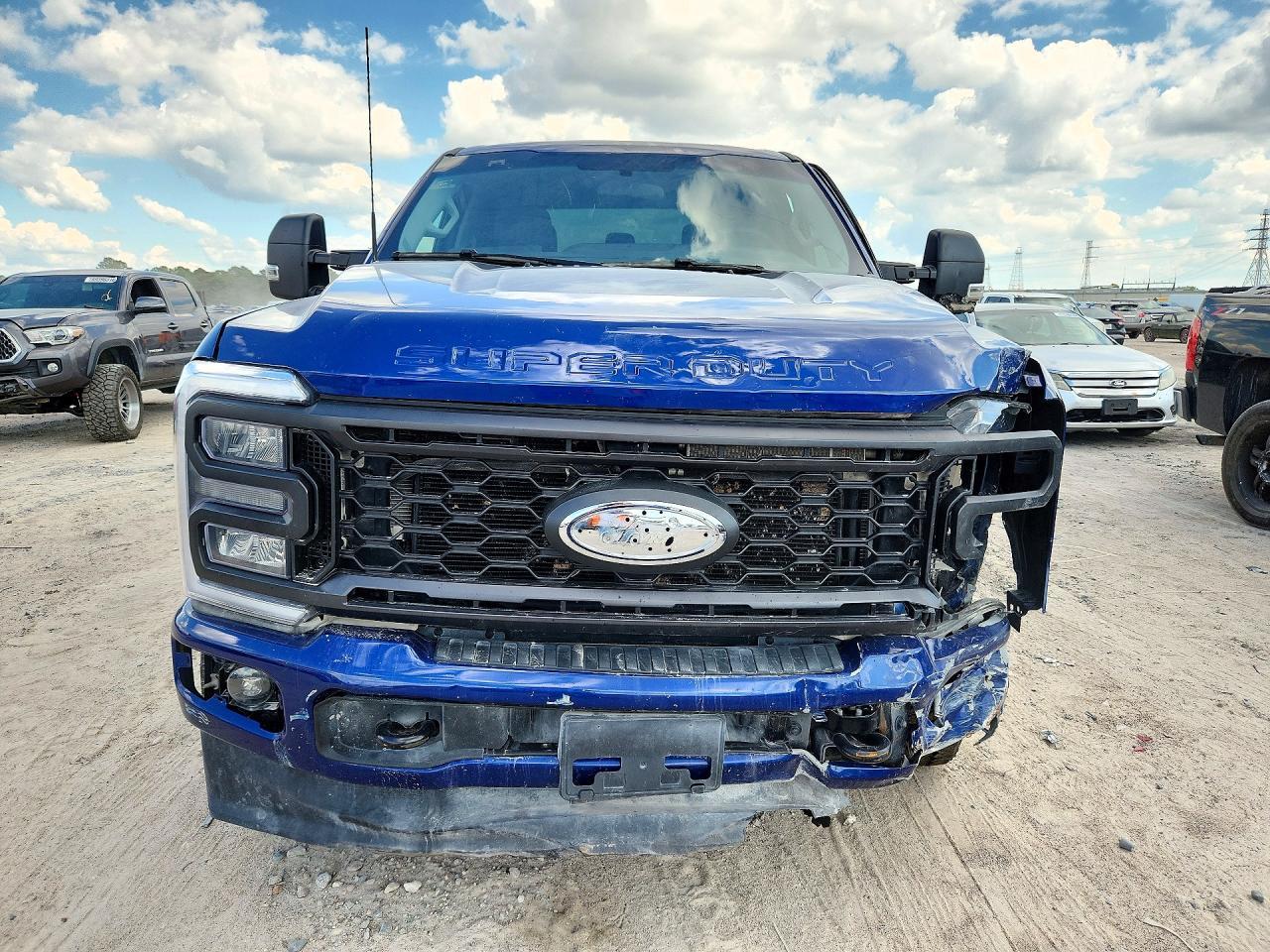 2026 Ford F250 Super Duty - Image 5