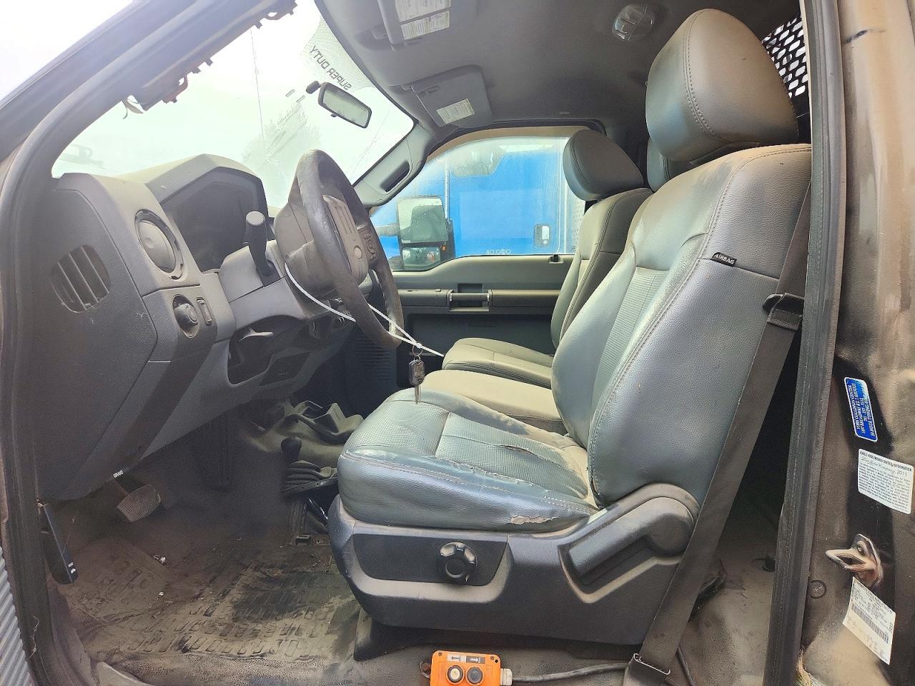 2012 Ford F550 Super Duty Dump Truck - Фото 7