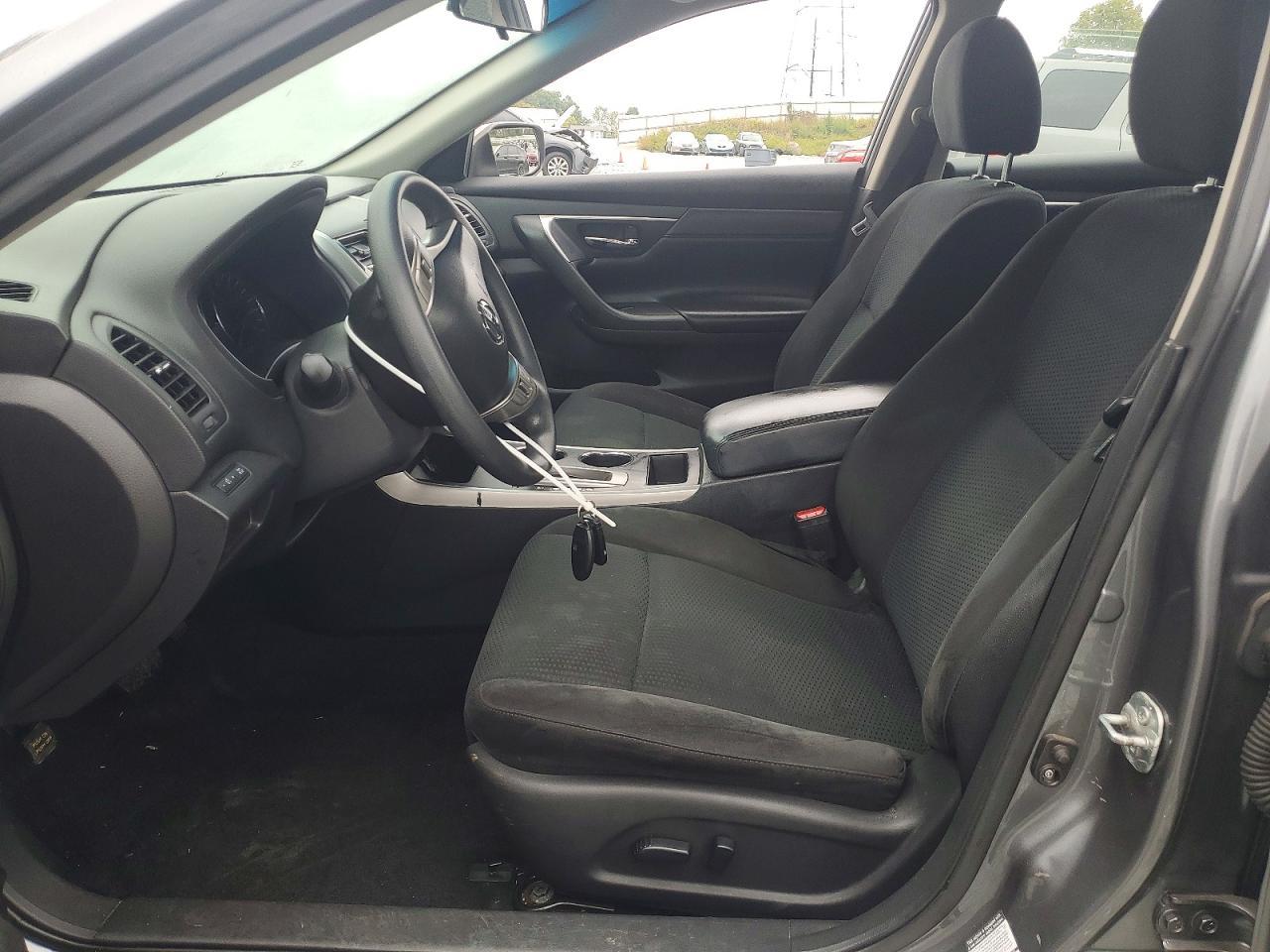 2015 Nissan Altima 2.5 S - Image 7