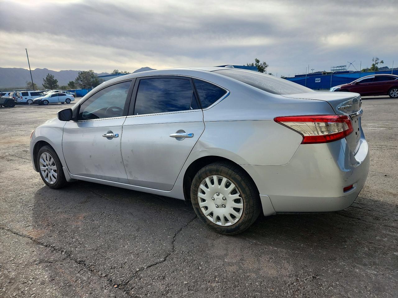 2015 Nissan Sentra Sv - Фото 2