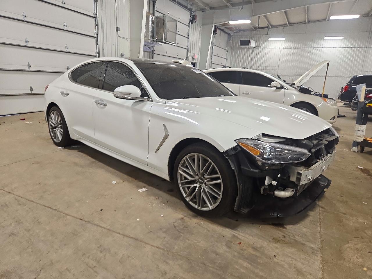 2021 Genesis G70 Elite - Фото 4