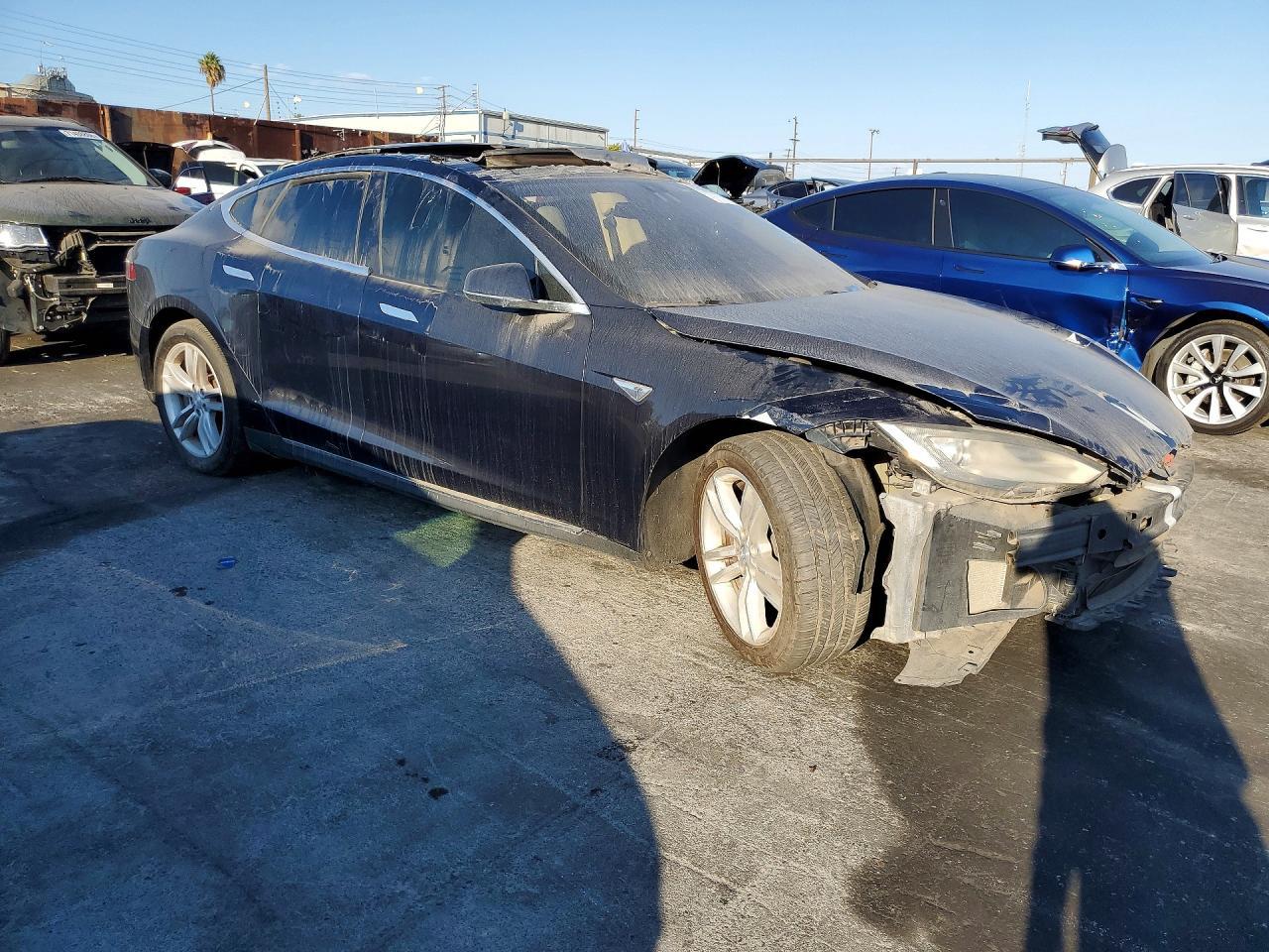 2014 Tesla Model S - Фото 4