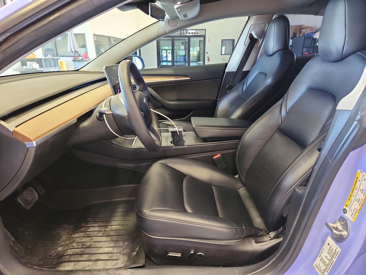 2023 Tesla Model 3 - Image 7