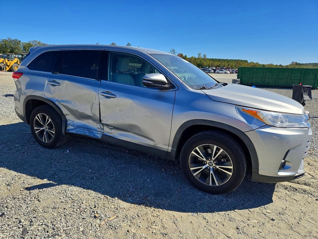 2019 Toyota Highlander Le - Фото 4