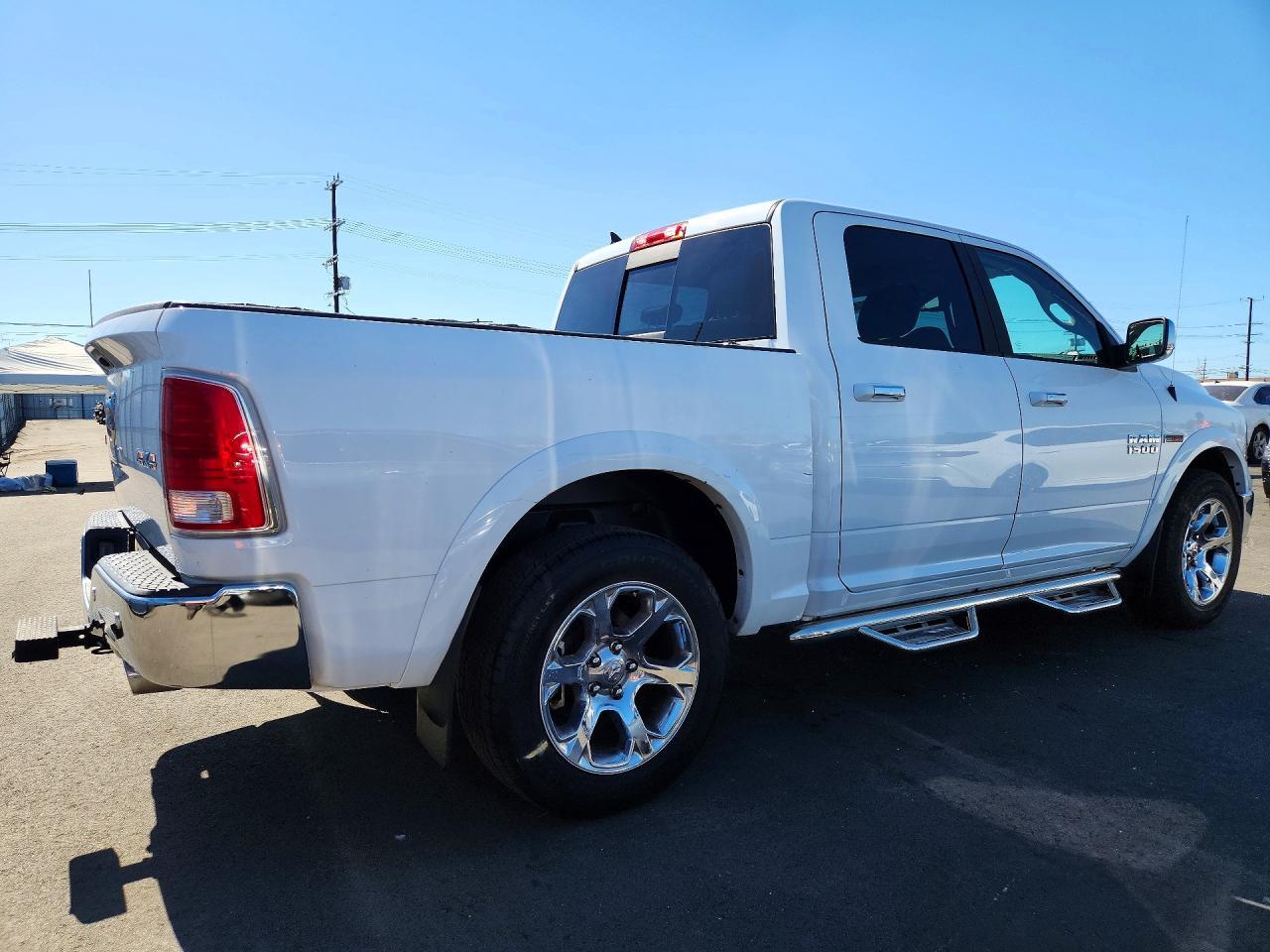 2018 Ram 1500 Laramie - Фото 3