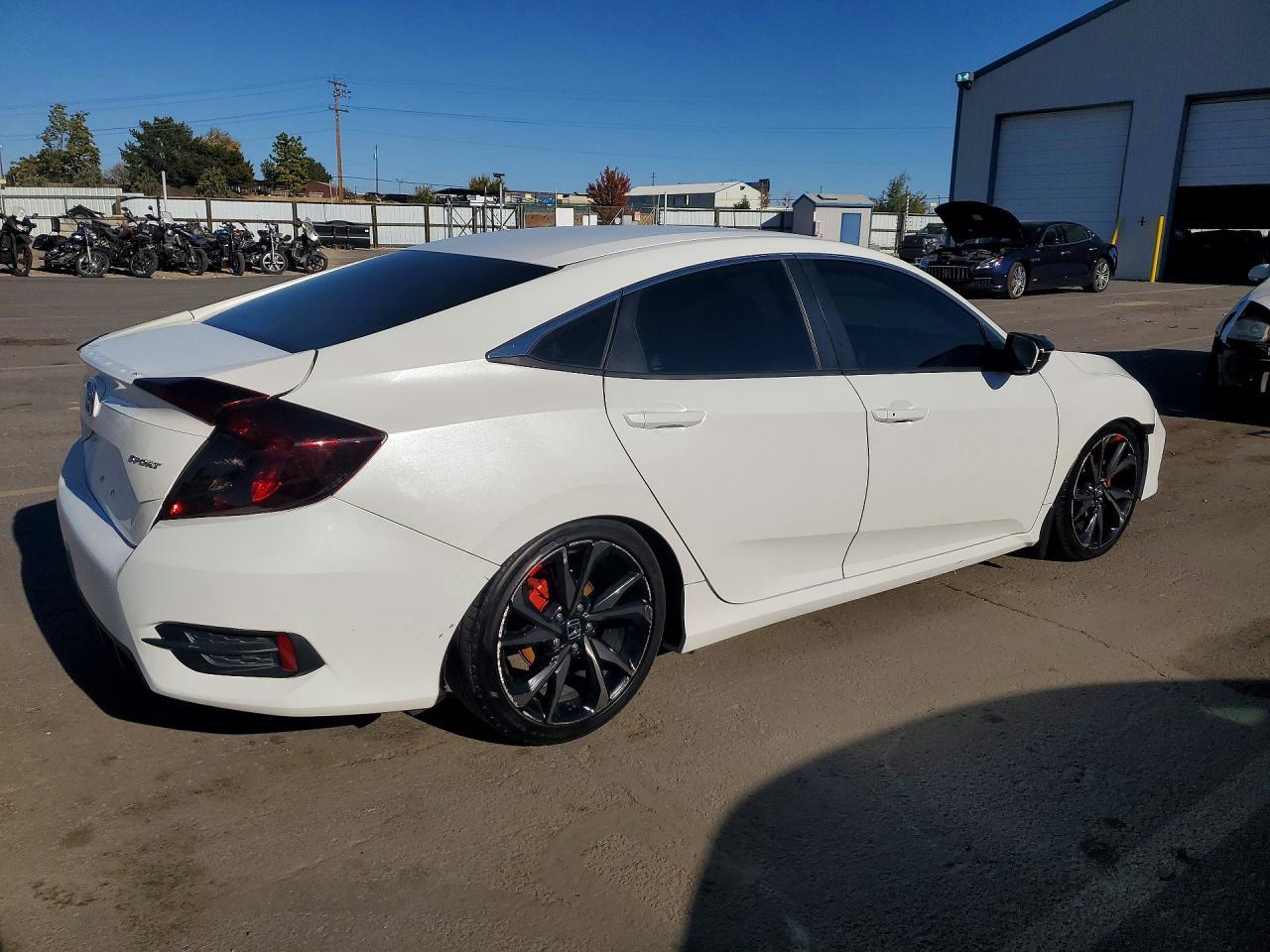 2020 Honda Civic Sport - Фото 3