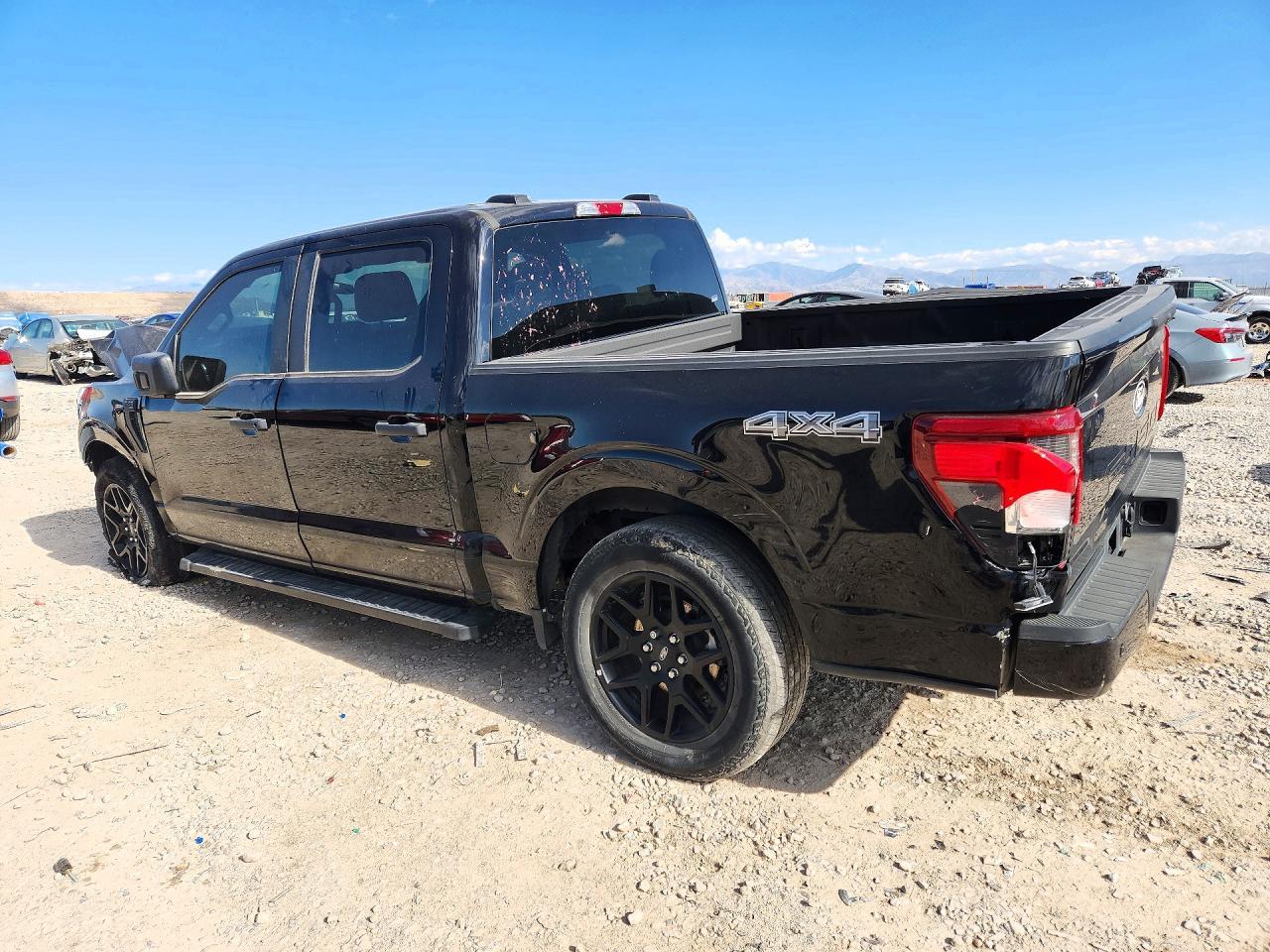 2024 Ford F150 Stx - Фото 2