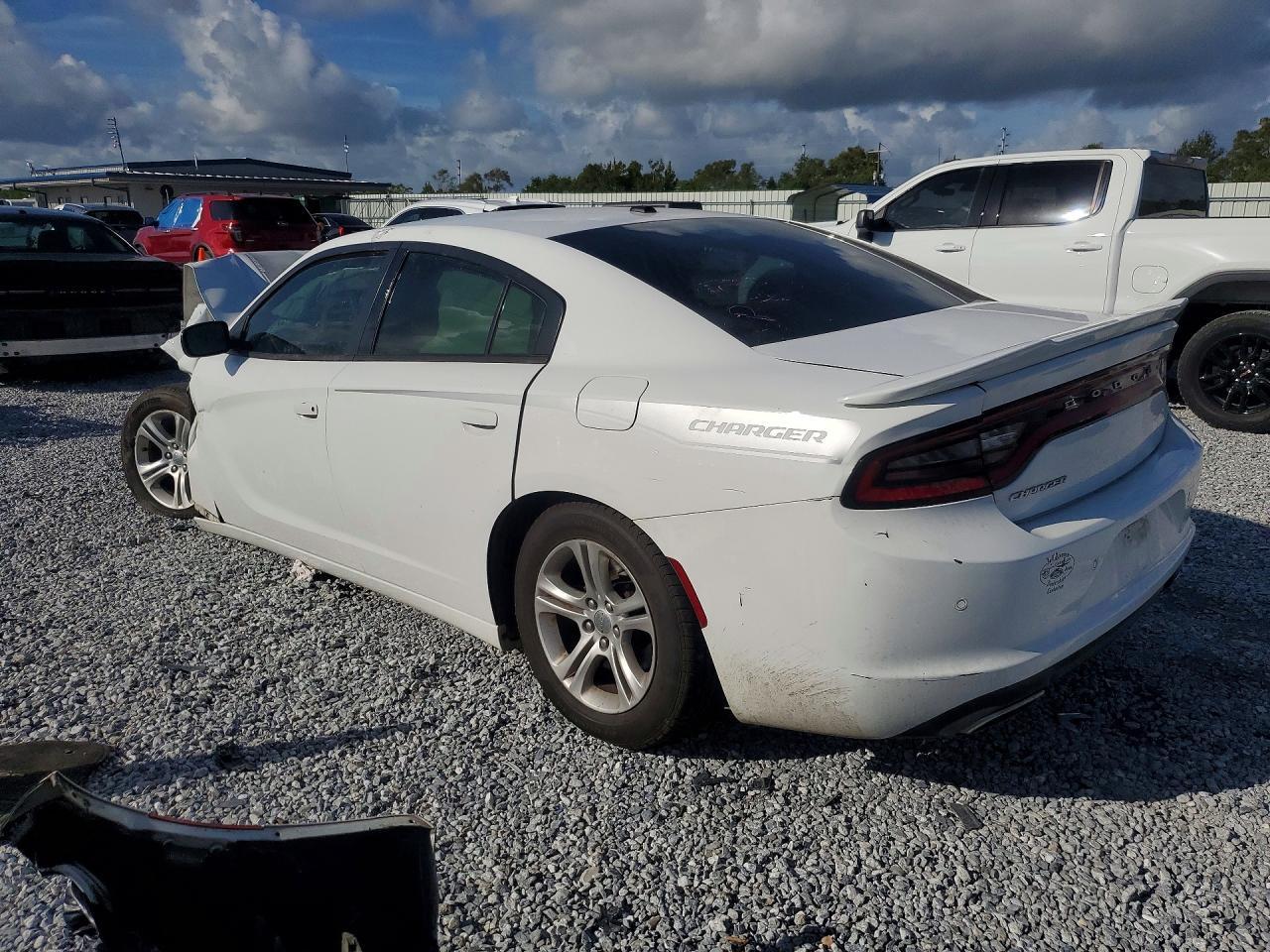2015 Dodge Charger Se - Фото 2