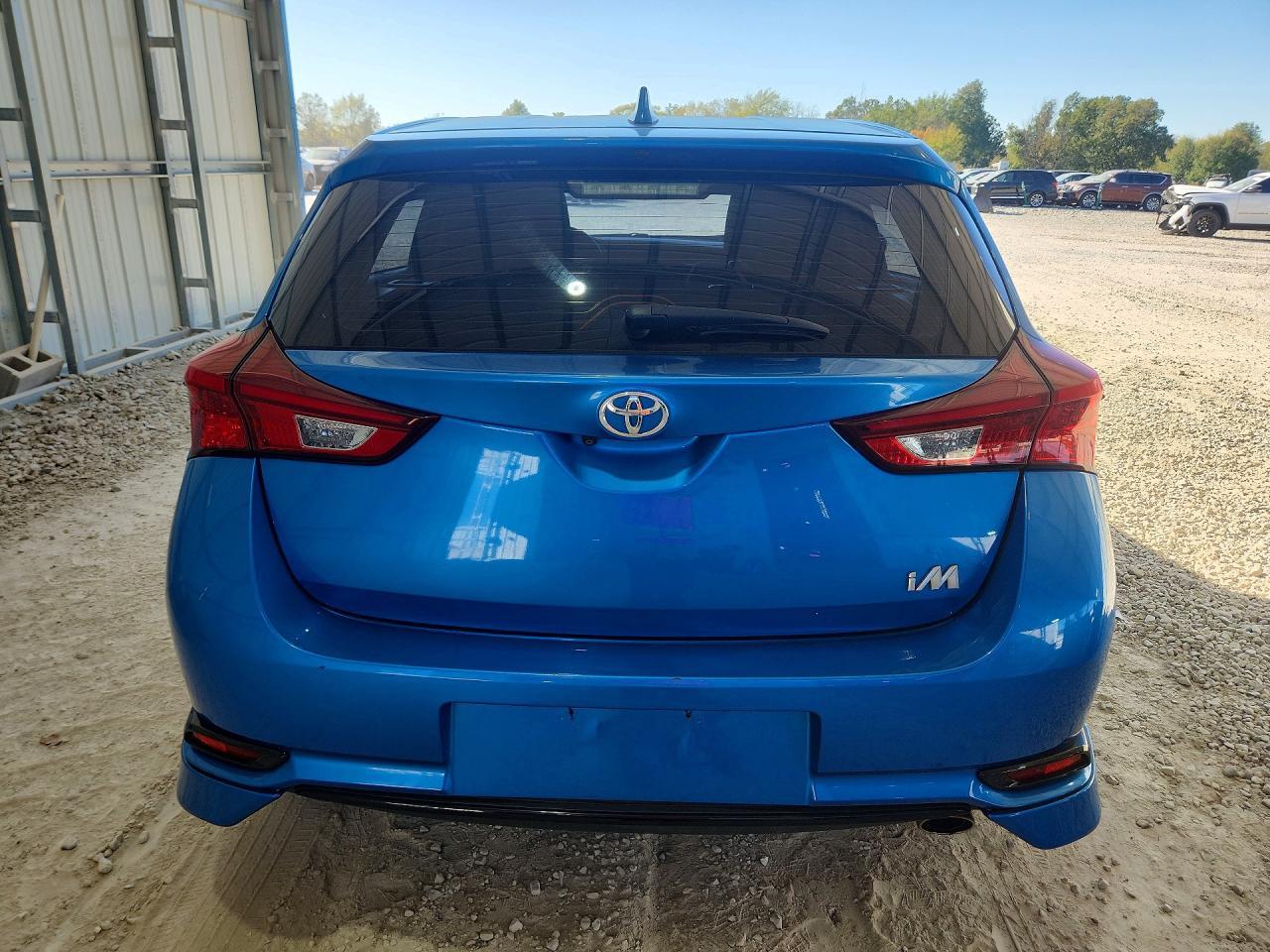 2017 Toyota Corolla Im - Image 6