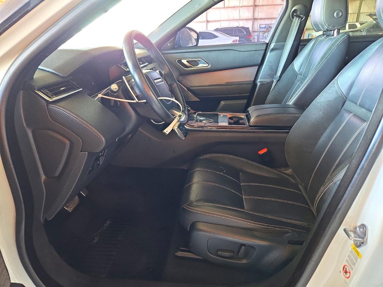 2018 Land Rover Range Rover Velar R-Dynamic Se - Image 7