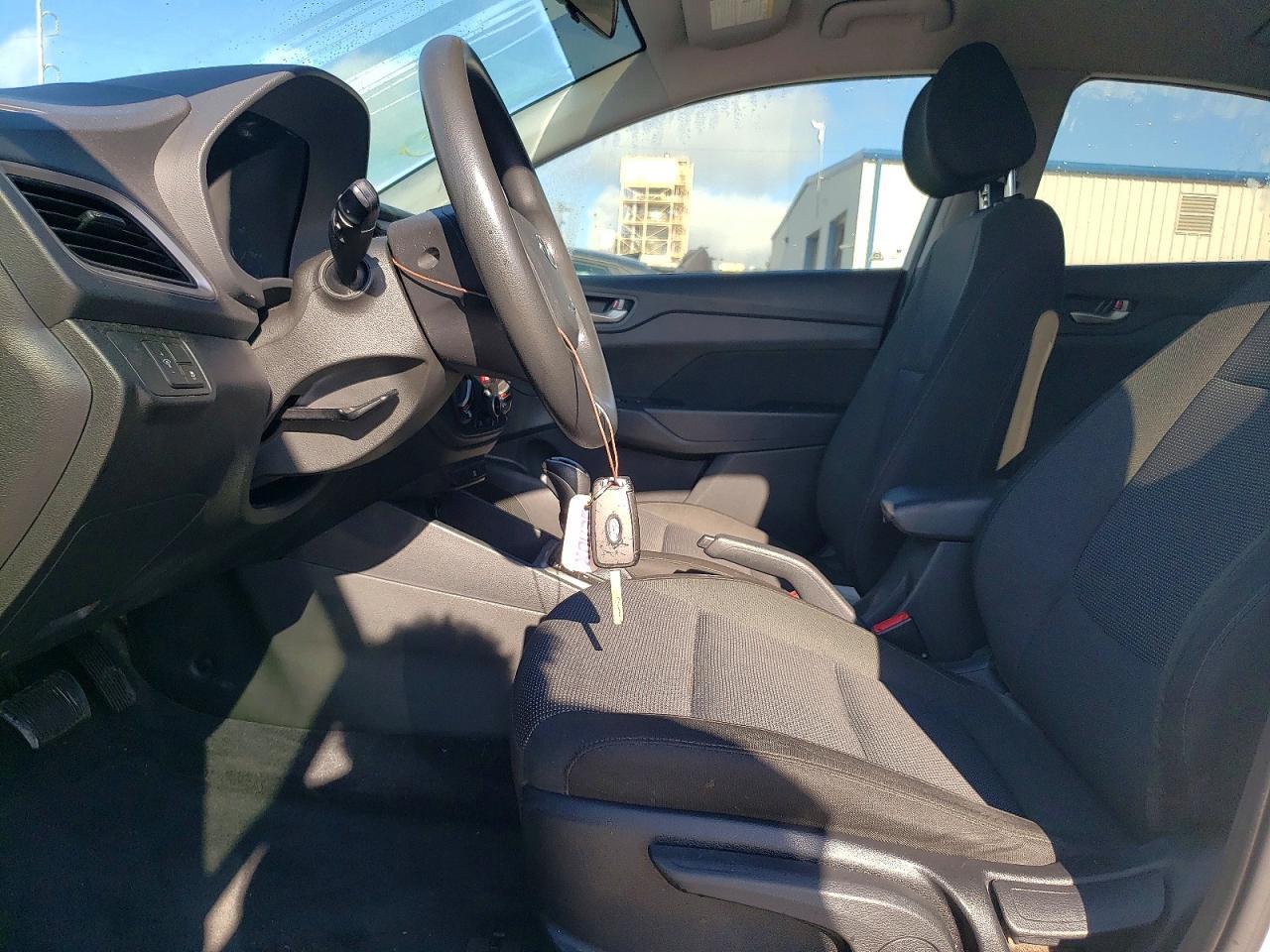 2021 Hyundai Accent Sel - Image 7