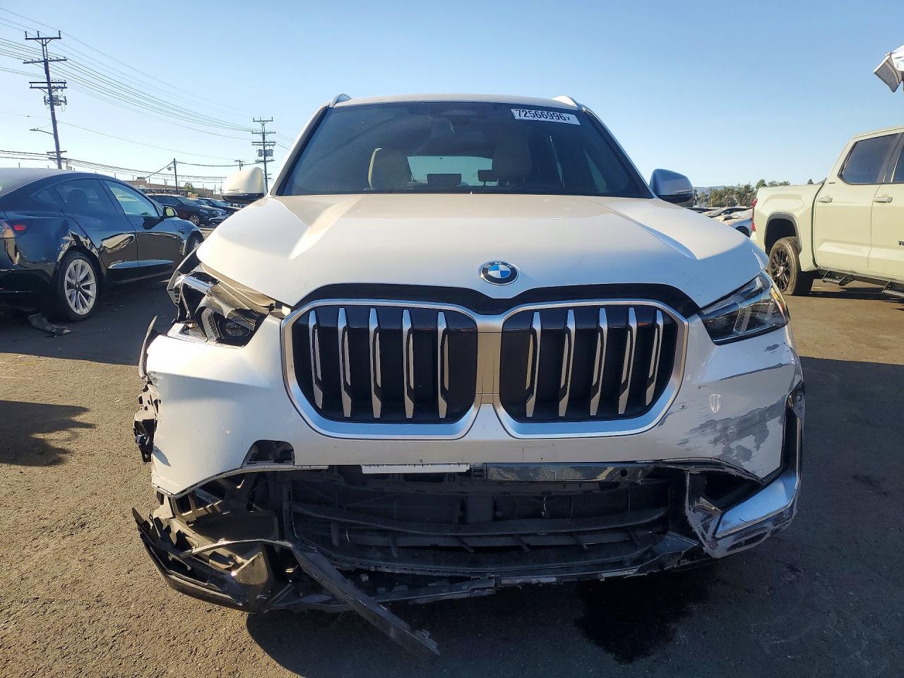 2023 BMW X1 xDrive28I - Image 5