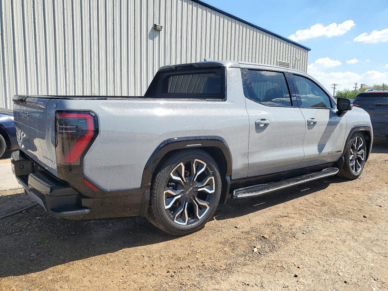 2025 GMC Sierra Denali - Фото 3