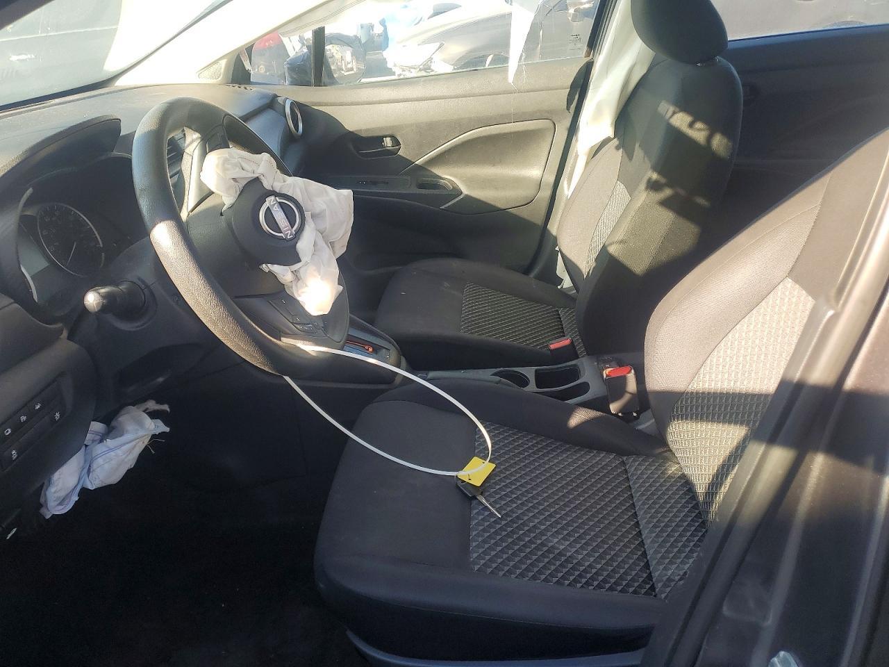 2023 Nissan Versa S - Image 7