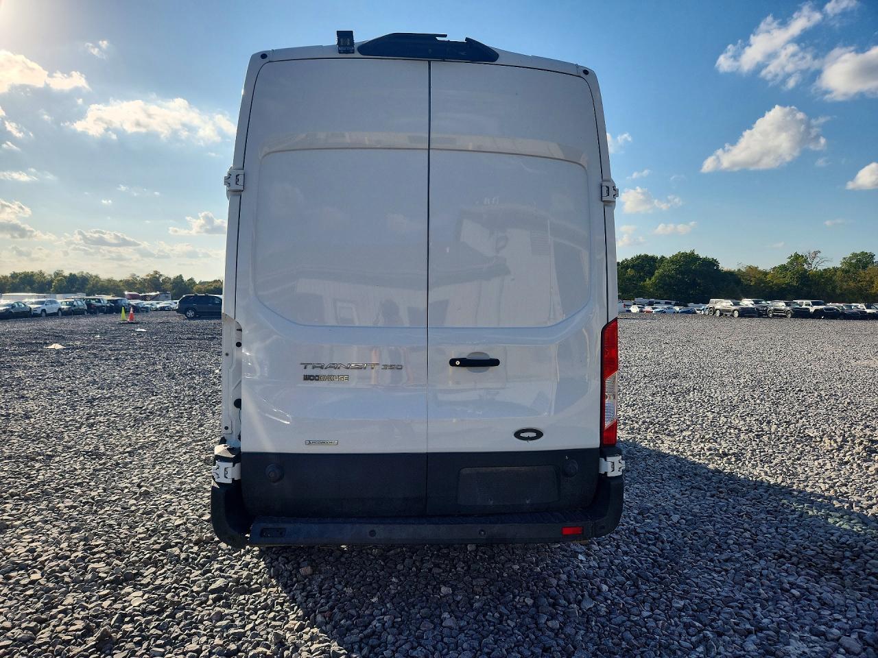 2020 Ford Transit T-250 - Image 6