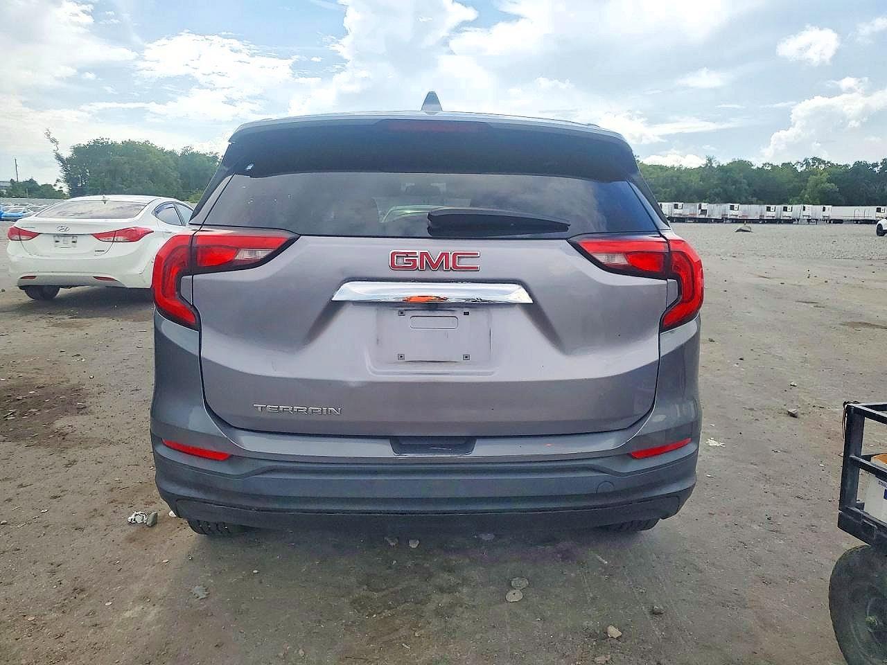 2020 GMC Terrain Sle - Фото 6