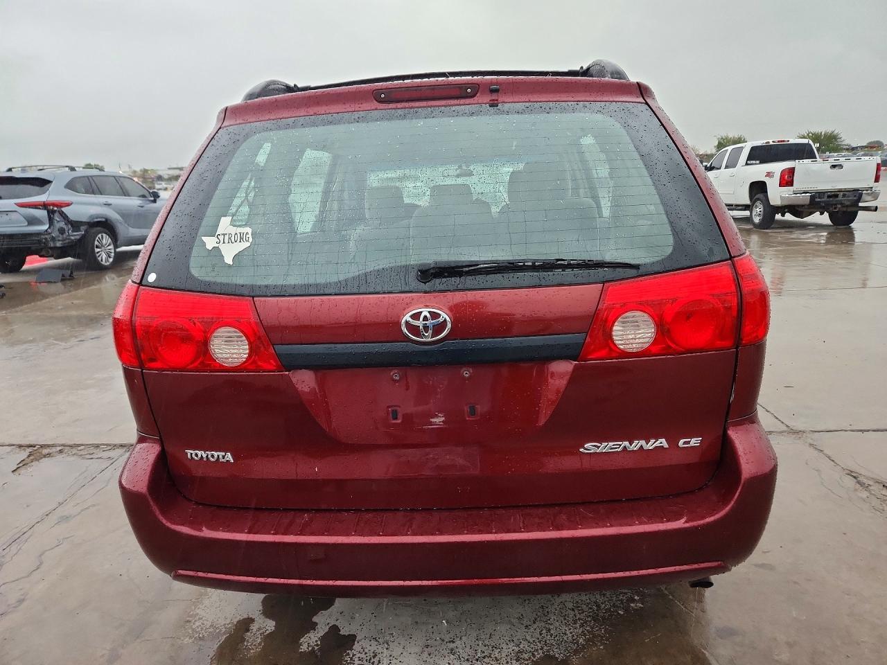 2007 Toyota Sienna Ce 8-Passenger - Фото 6