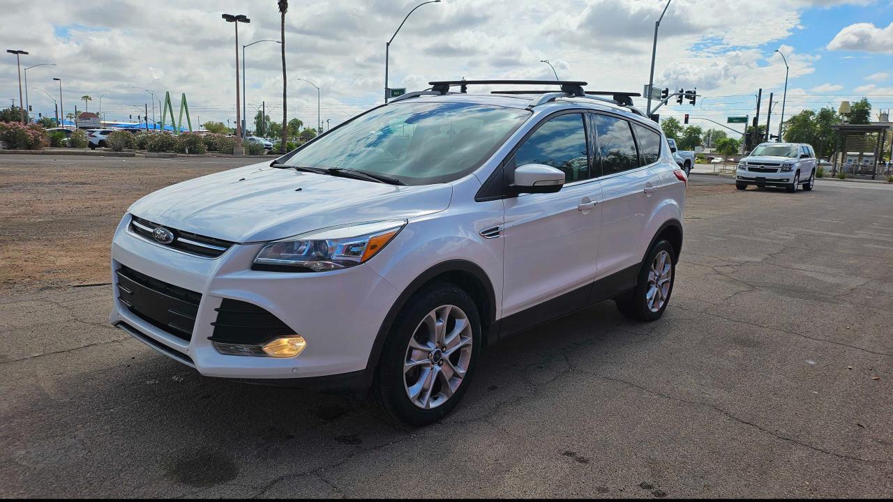2016 Ford Escape Titanium - Фото 2