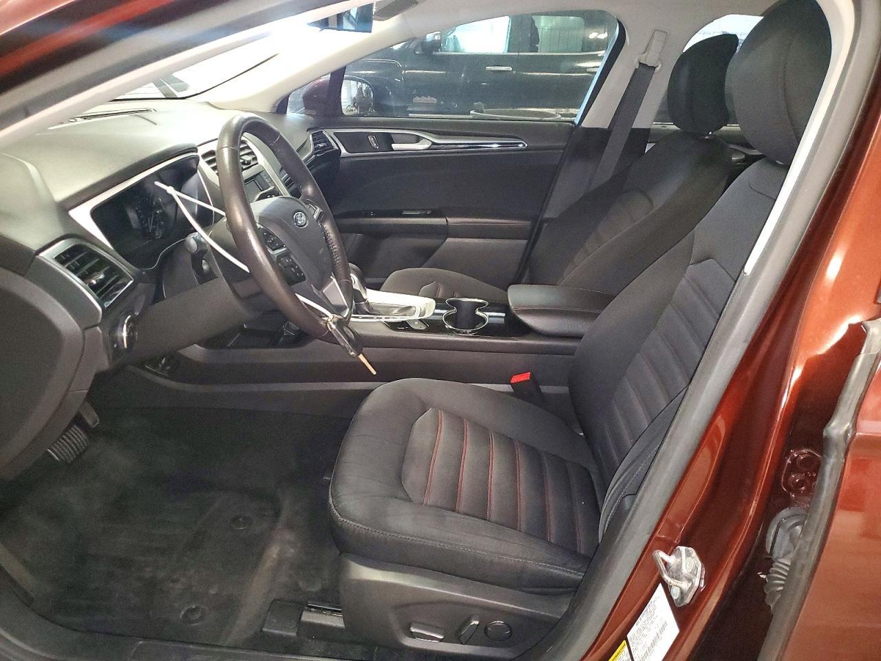 2015 Ford Fusion Se - Фото 7