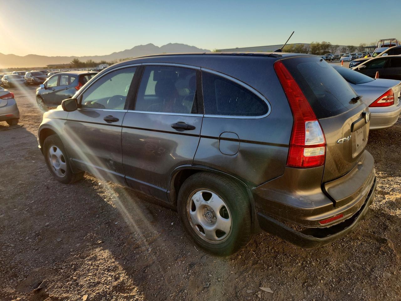 2010 Honda Cr-V Lx - Фото 2