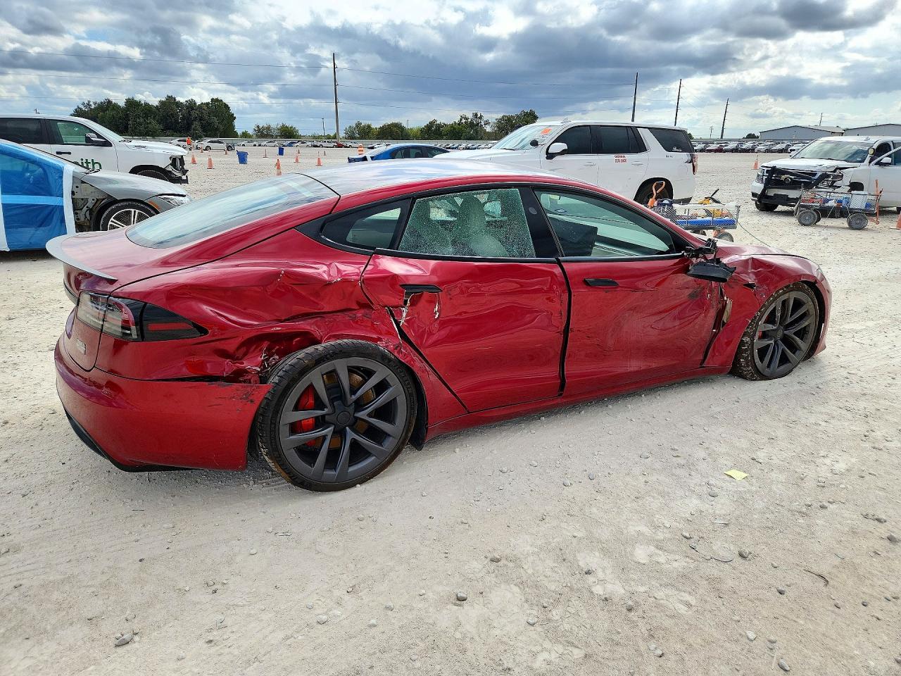 2023 Tesla Model S - Фото 3