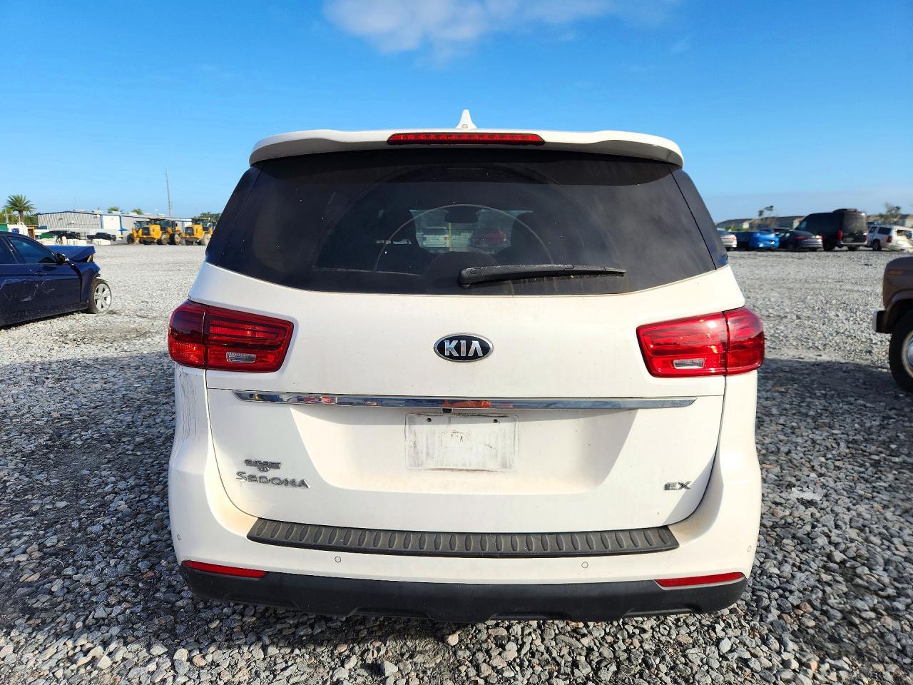 2020 Kia Sedona Ex - Image 6