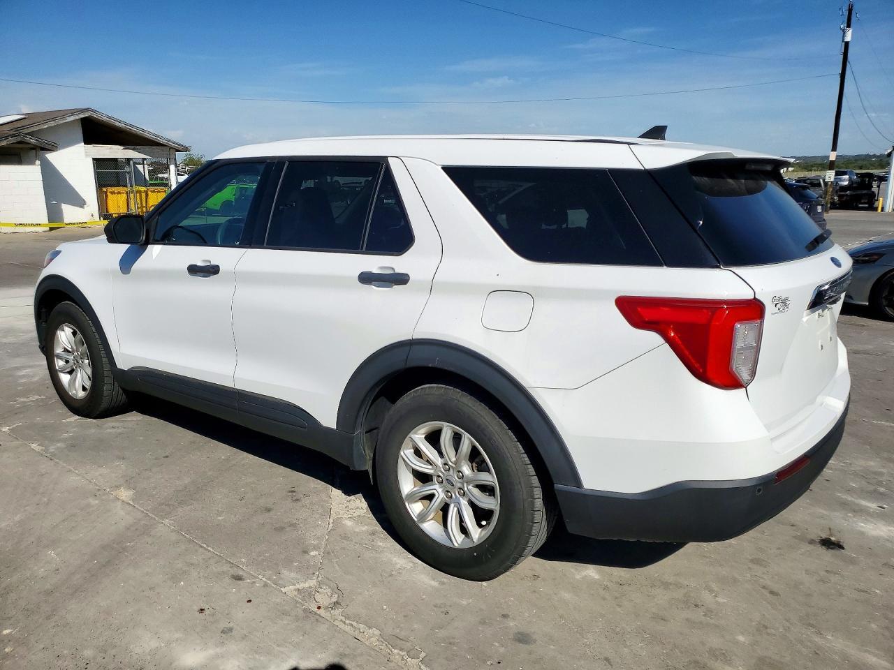 2021 Ford Explorer - Image 2