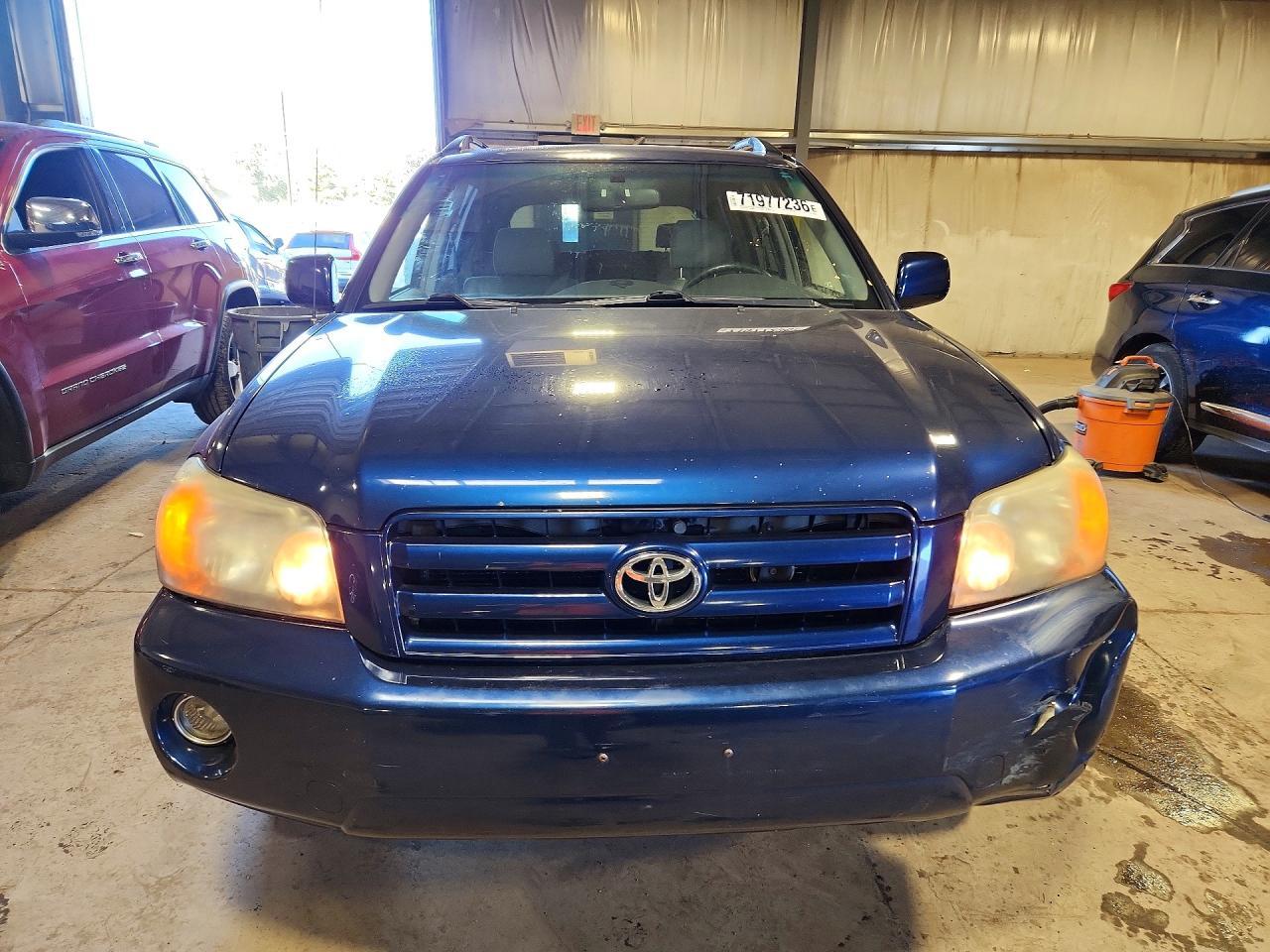 2004 Toyota Highlander Base - Image 5