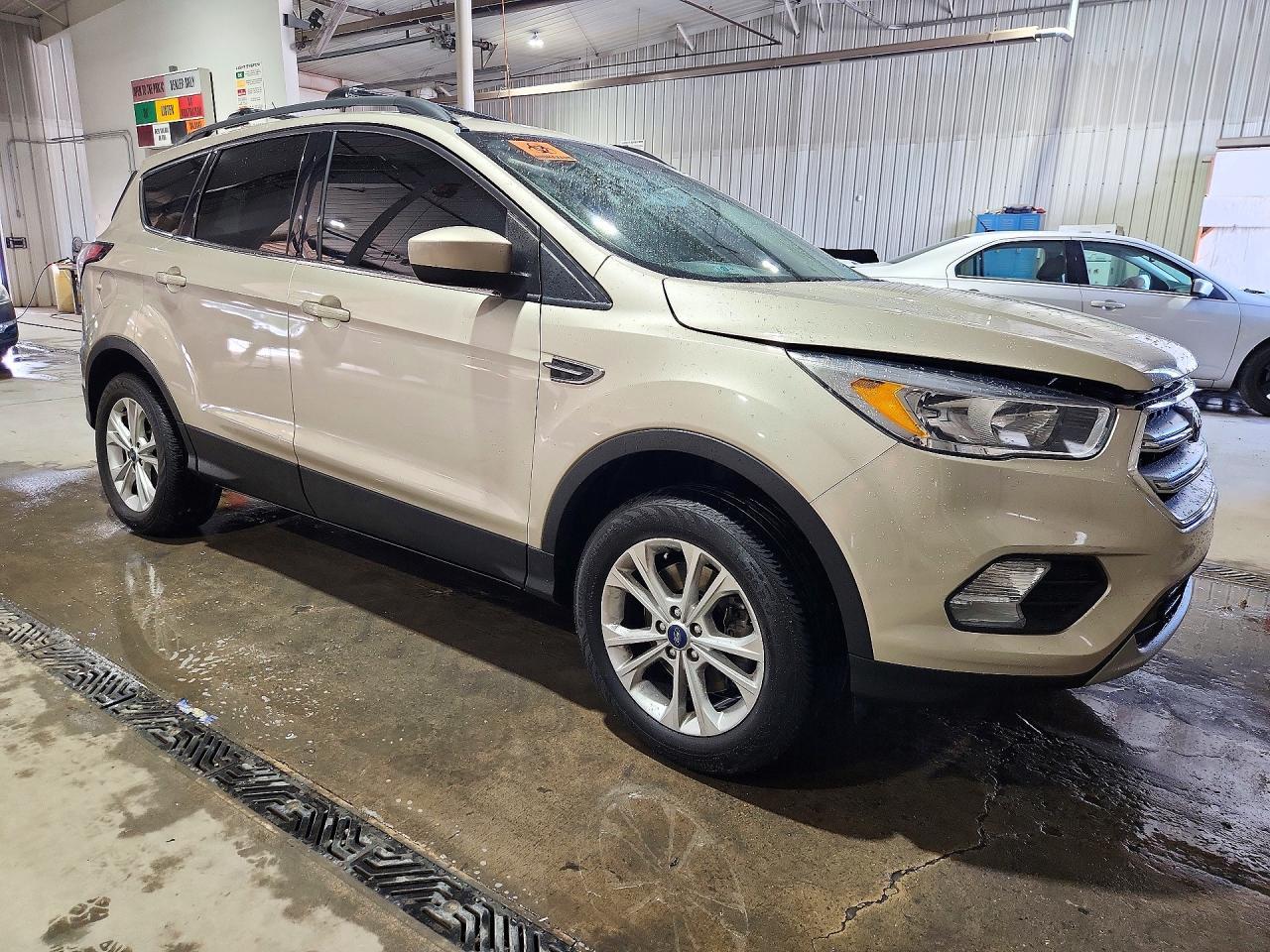 2018 Ford Escape Se - Фото 4