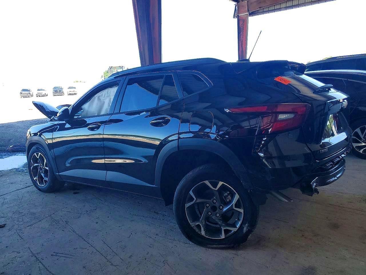 2026 Chevrolet Trax 1Lt - Image 2
