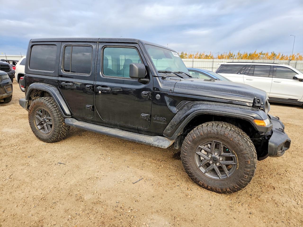 2025 Jeep Wrangler Sport - Фото 4
