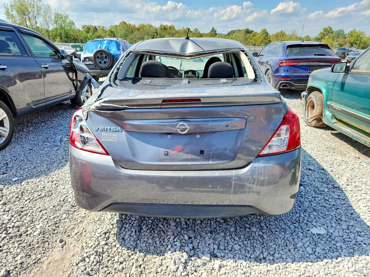 2017 Nissan Versa 1.6 S Plus - Фото 6