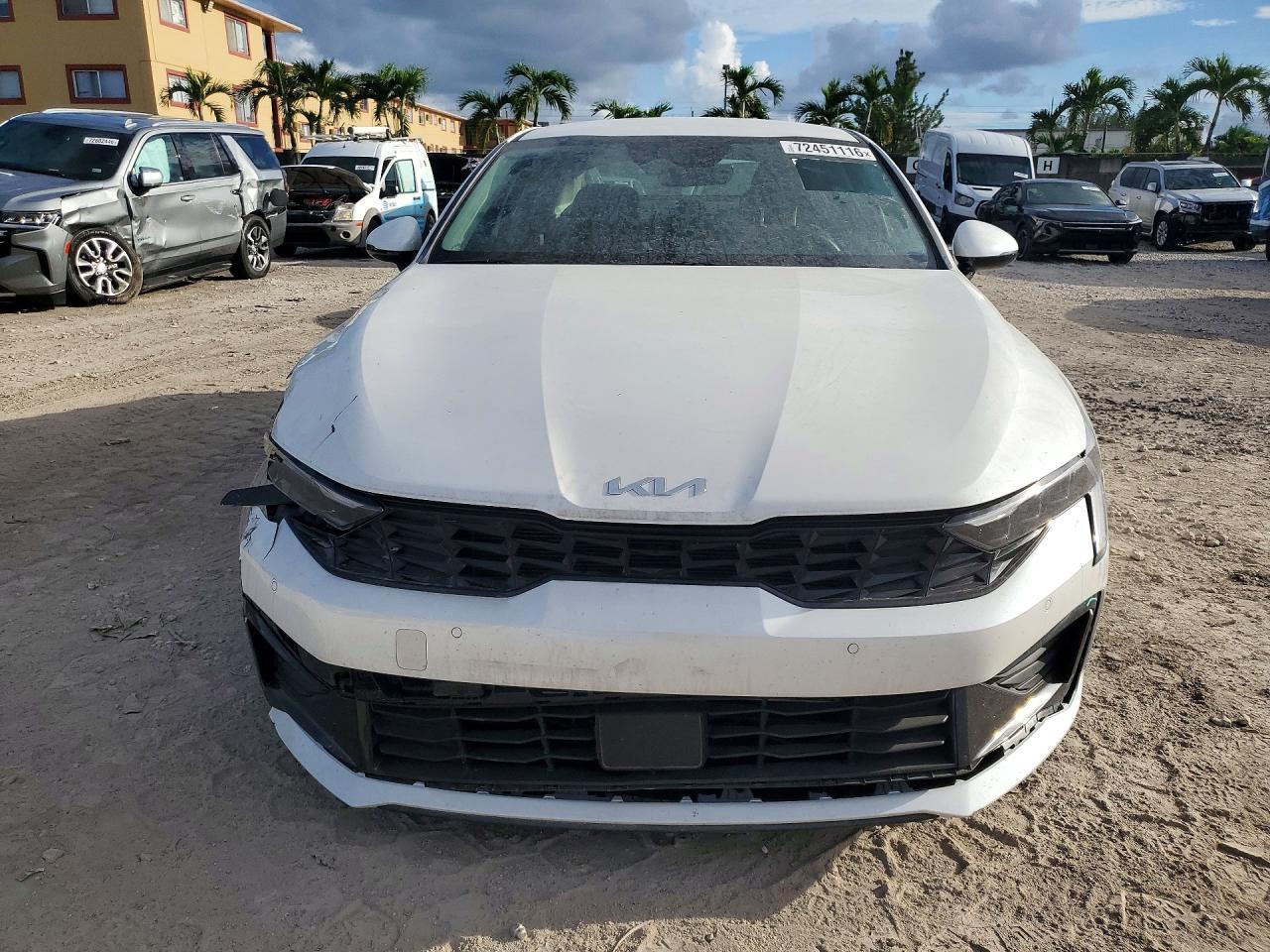 2026 Kia K5 Lxs - Image 5