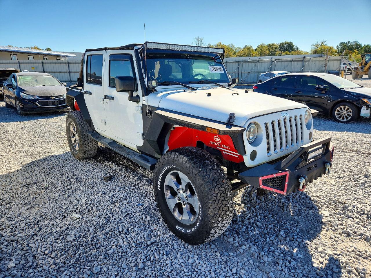 2016 Jeep Wrangler Unlimited Sahara - Фото 4