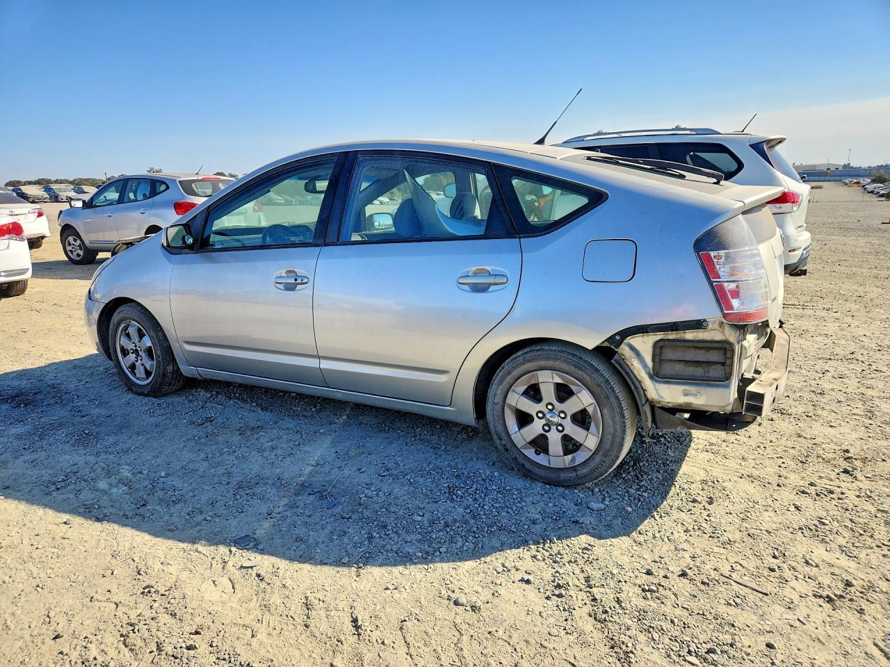 2005 Toyota Prius Base - Фото 2