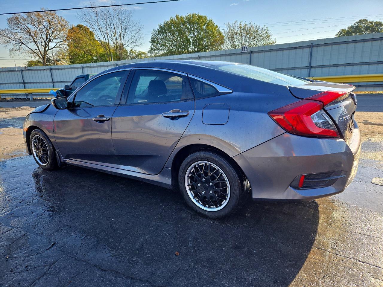 2016 Honda Civic Lx - Фото 2