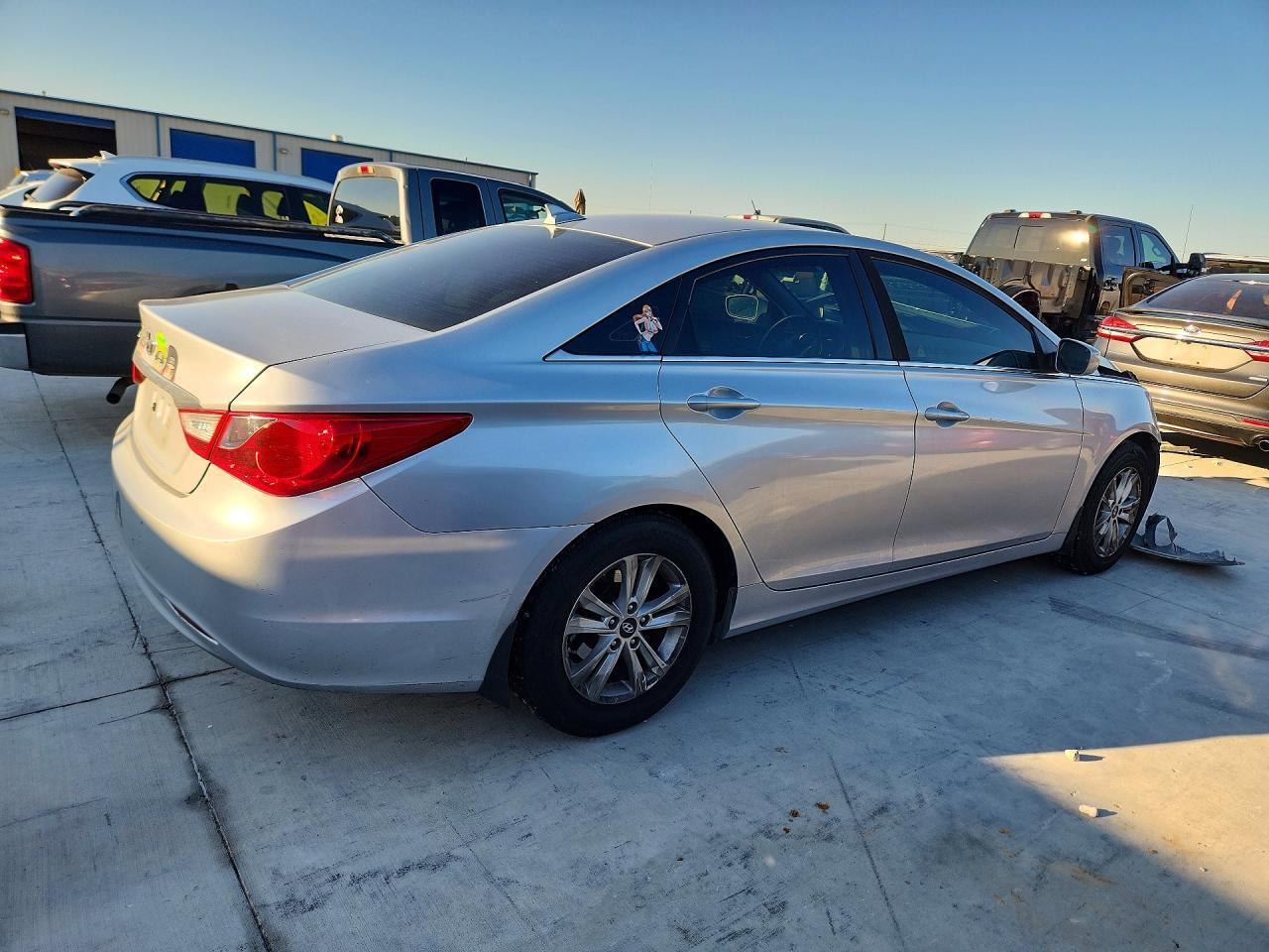 2012 Hyundai Sonata Gls - Фото 3