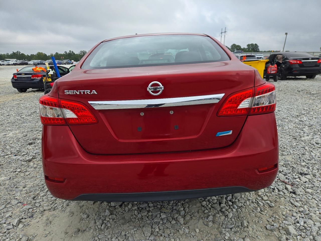 2014 Nissan Sentra S - Фото 6