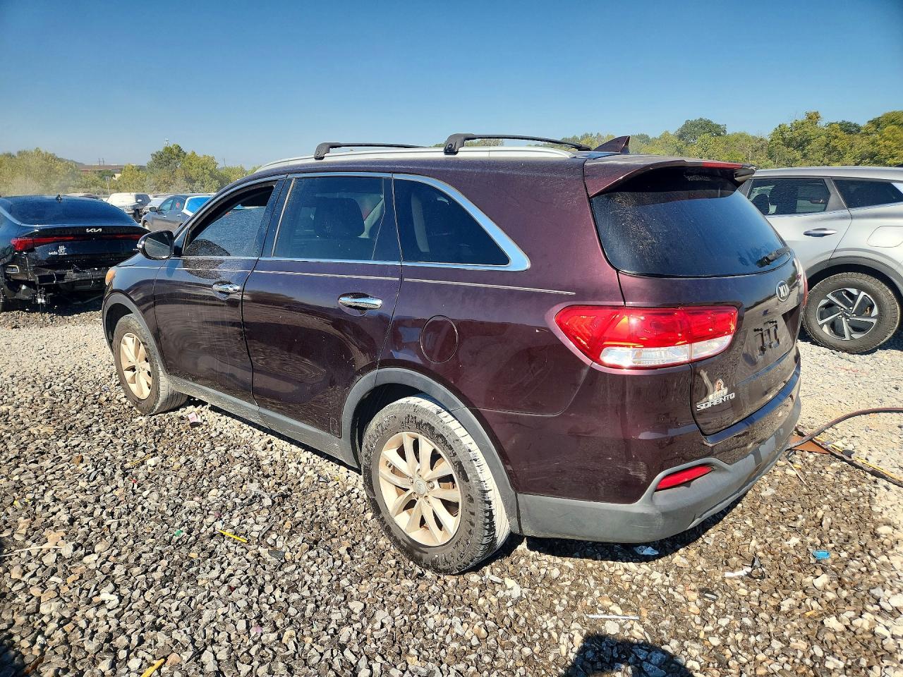 2016 Kia Sorento Lx - Фото 2
