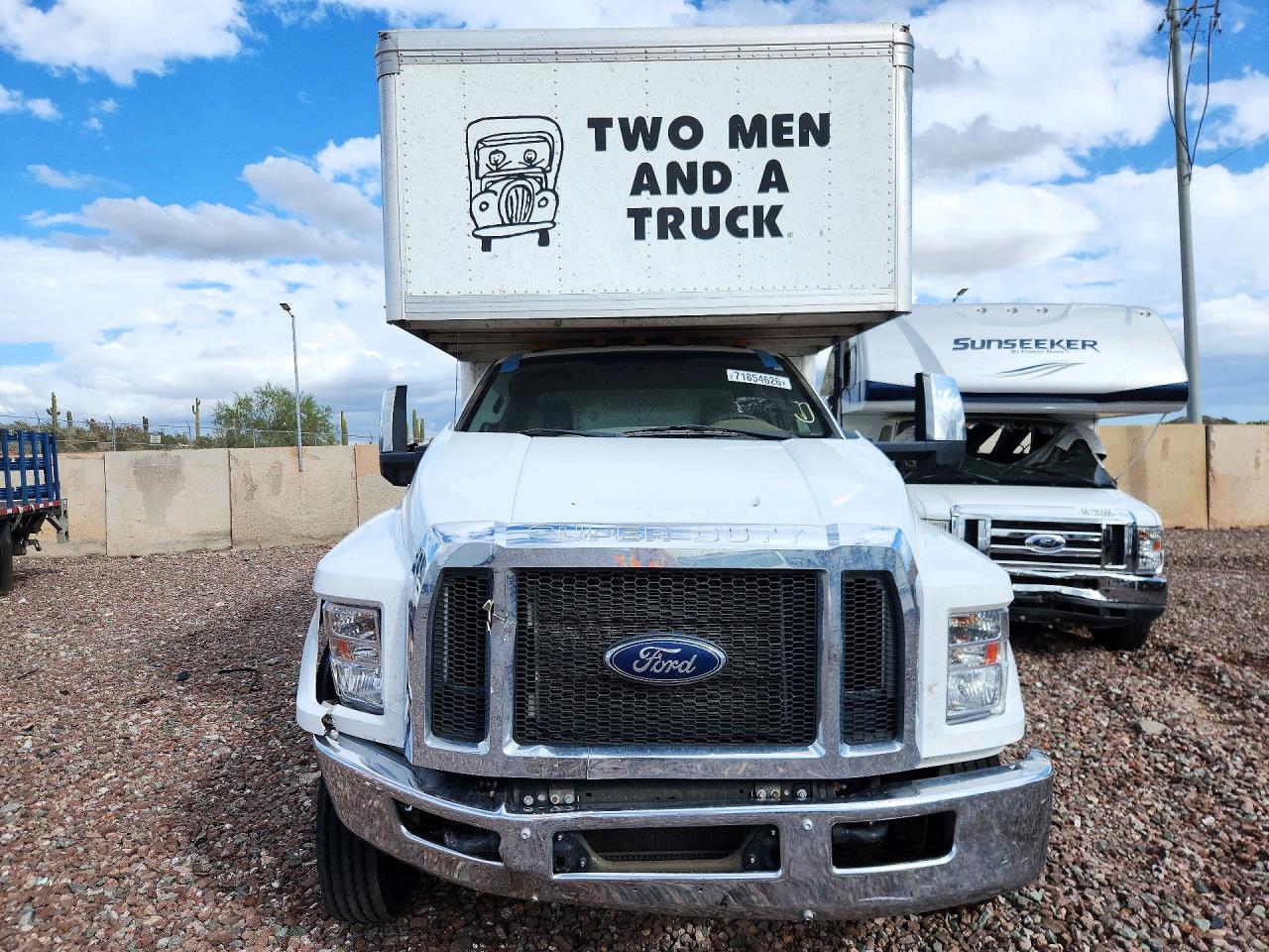 2022 Ford F650 Super - Box Truck - Image 5