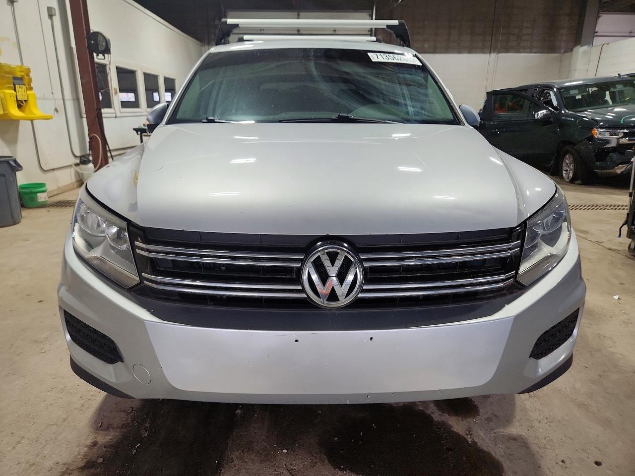 2014 Volkswagen Tiguan S - Фото 5